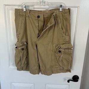 American Eagle cargo shorts mens 34 classic gently used